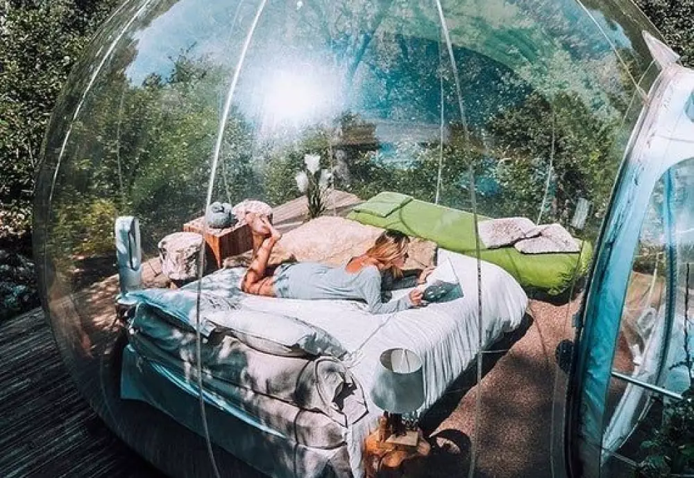 star gazing bubble tent